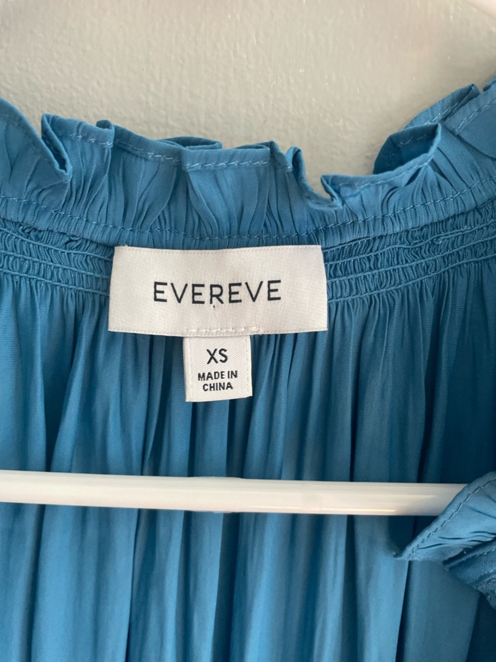 Evereve Teal Blue Ruffle Neck Pleated Dress Women’s XS Silk Like Feel‎ - Picture 4 of 8